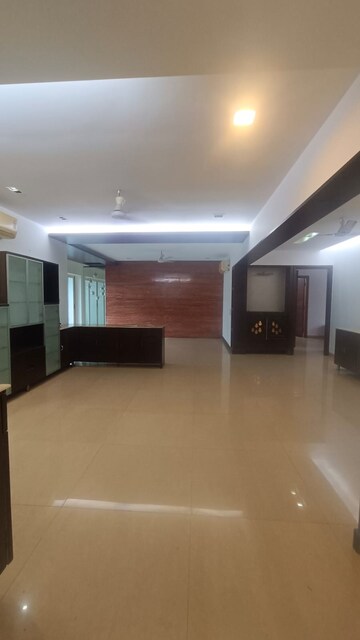 4 BHK Apartment For Resale in Lokhandwala Whispering Palms XXclusives Kandivali East Mumbai  8143101