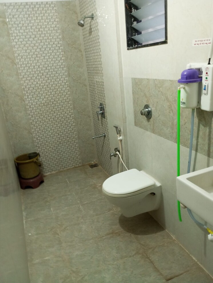 Bathroom, skn-heights 3 Bedroom 1329 Sq.Ft. Apartment In Sirsi Jaipur 8143140