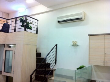 Staircase in  Office Space at Oberoi Chambers, Andheri West – for Rent