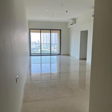 2 BHK Apartment For Rent in Piramal Aranya, Reay Road