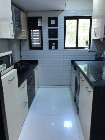 2 BHK Apartment For Rent in Ashish Apartment Juhu, Juhu