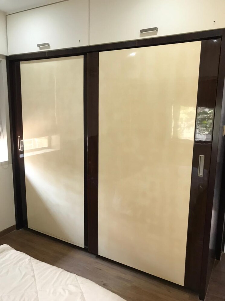 Room, ashish-apartment-juhu 2 Bedroom 1000 Sq.Ft. Apartment In Juhu Mumbai 8143243