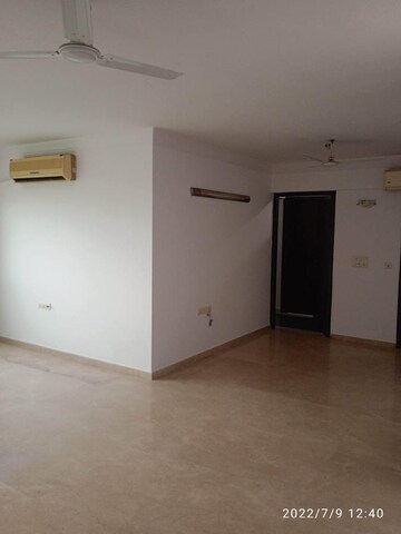Room in 3 BHK Apartment at Hiranandani Gardens Octavius, Powai – for Sale