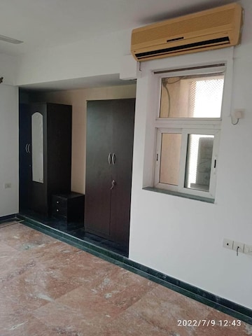Room in 3 BHK Apartment at Hiranandani Gardens Octavius, Powai – for Sale
