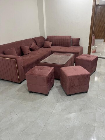 Living Room in 1 BHK Apartment at Ansal Sushant Lok I, Sector 43 – for Rent