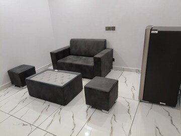 Living Room in 1 BHK Apartment at Sector 45 – for Rent
