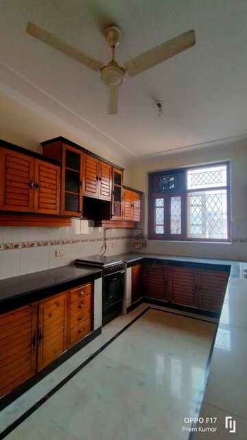Kitchen in 4 BHK Apartment at Defence Colony – for Rent
