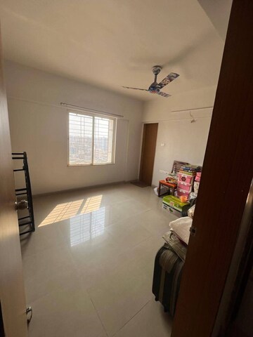 Room in 3 BHK Apartment at Dhanori – for Rent