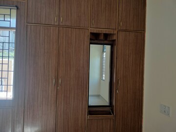 Furnished Amenities in 3 BHK Apartment at Cambridge Layout – for Rent