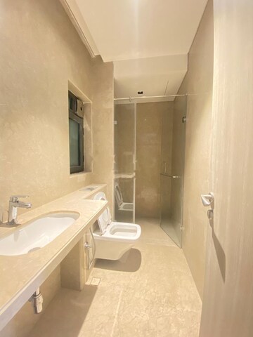 Bathroom in 3.5 BHK Apartment at Indiabulls Sky Forest, Lower Parel – for Rent