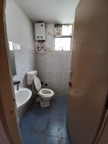 Bathroom in 2 BHK Apartment at Ninex RMG Residency, Sector 37c – for Rent