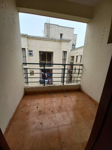 Balcony in 2 BHK Apartment at Ninex RMG Residency, Sector 37c – for Rent