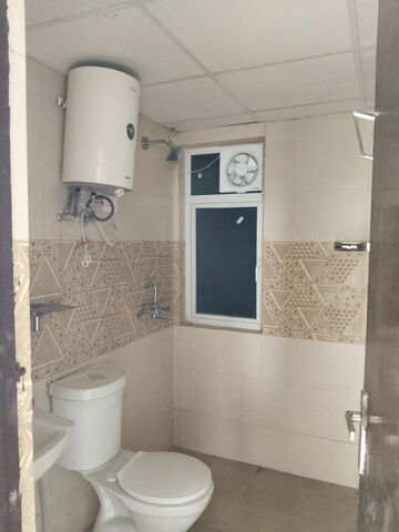 Bathroom in 3 BHK Apartment at Amrapali Leisure Park, Amrapali Leisure Valley – for Rent