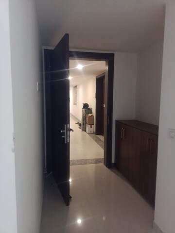 Room in 3 BHK Apartment at Landmark The Residency, Sector 103 – for Sale