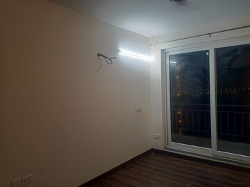 Room in 3 BHK Apartment at Landmark The Residency, Sector 103 – for Sale