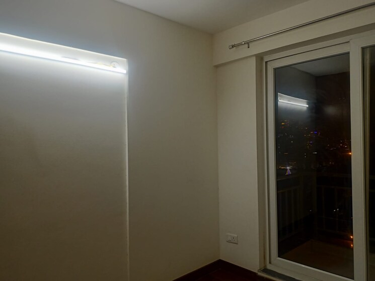 Room, landmark-the-residency 3 Bedroom 1710 Sq.Ft. Apartment In Sector 103 Gurgaon 8143503