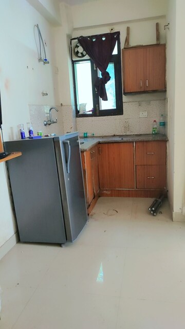 Kitchen in 1 RK Apartment at Ansal Sushant Lok I, Sector 43 – for Rent