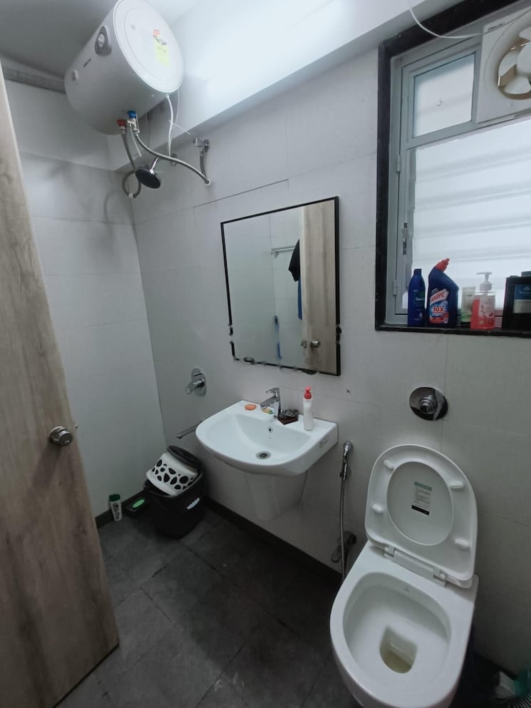 Bathroom, venkatesh-graffiti 2 Bedroom 700 Sq.Ft. Apartment In Keshav Nagar Pune 8143540