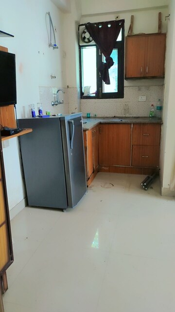 Kitchen in 1 RK Apartment at Ansal Sushant Lok I, Sector 43 – for Rent