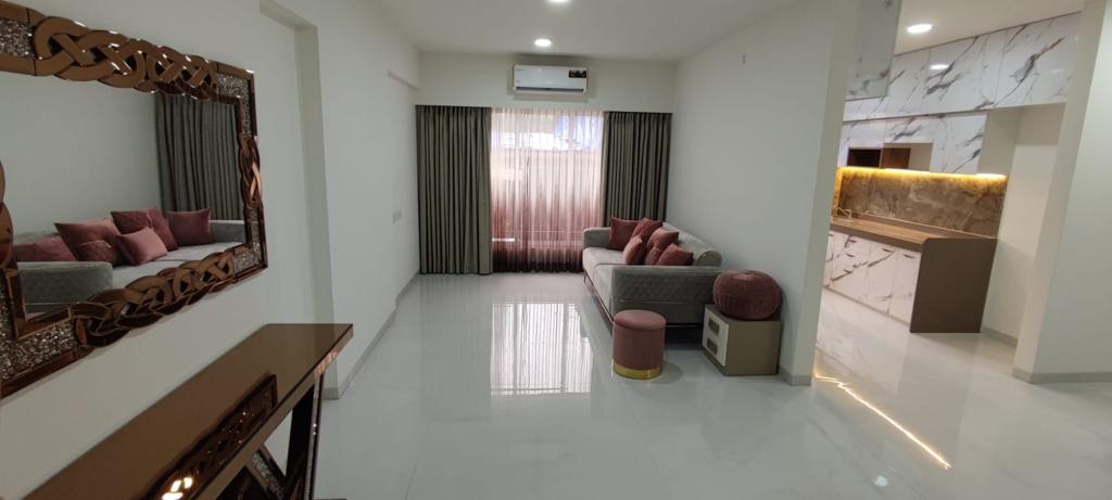 3 BHK Apartment For Sale in Pearl Heritage 