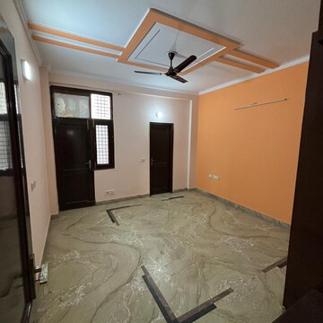 Bedroom in 3 BHK Builder Floor at Janakpuri – for Rent