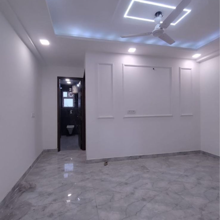 Room, rajpur khurd extension 1 Bedroom 500 Sq.Ft. Builder Floor In Rajpur Khurd Extension Delhi 8143609