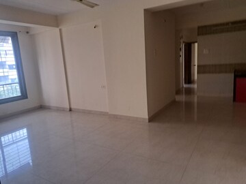 Room in 3 BHK Apartment at Paradise Sai Wonder, Kharghar – for Rent
