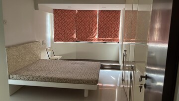 Furnished Amenities in 3 BHK Apartment at Lokhandwala Infrastructure Harmony, Worli – for Rent