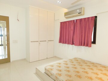Bedroom in 3 BHK Apartment at Lokhandwala Infrastructure Harmony, Worli – for Rent