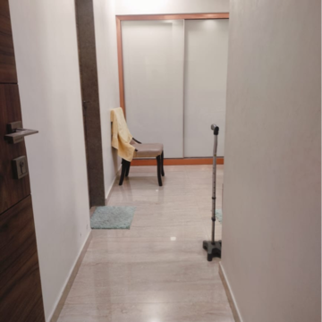 Building Lobby in 3 BHK Apartment at Madhav Shreeji Palacia, Hiranandani Estate – for Rent