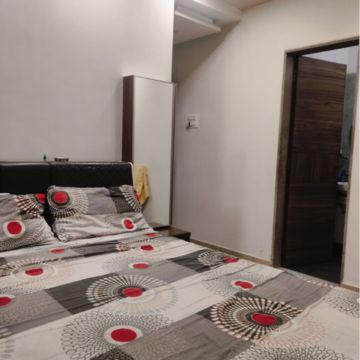Bedroom in 3 BHK Apartment at Madhav Shreeji Palacia, Hiranandani Estate – for Rent