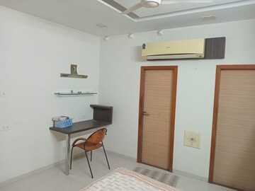 Living Room in 3 BHK Apartment at Paldi – for Rent