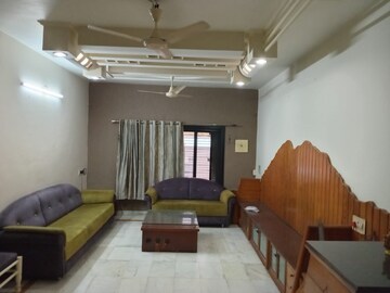 Living Room in 3 BHK Apartment at Paldi – for Rent