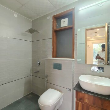 Bathroom in 3 BHK Builder Floor at Sector 51 – for Sale
