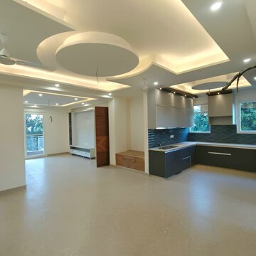 Team Area in 3 BHK Builder Floor at Sector 51 – for Sale