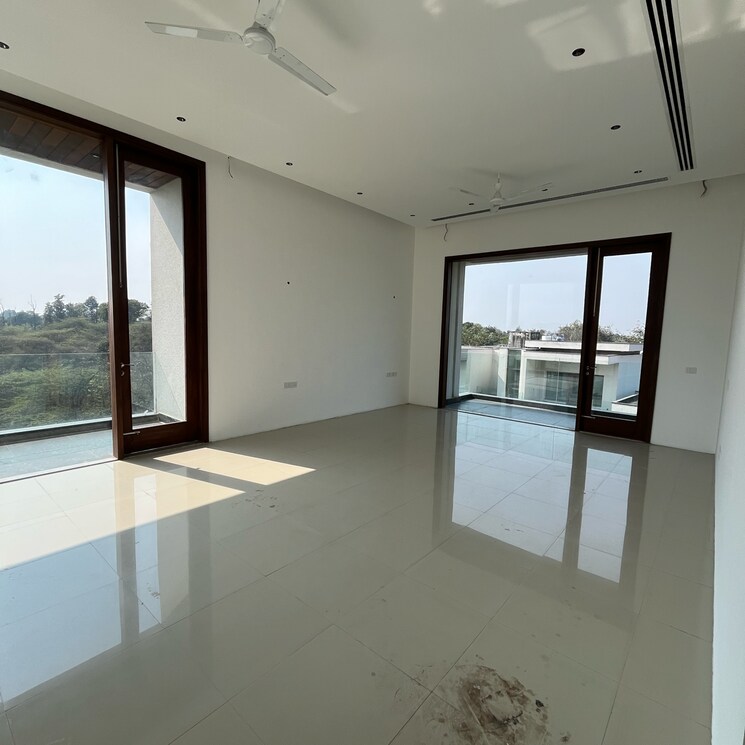 Room, dera mandi 6 Bedroom 1 Acre Villa In Dera Mandi Delhi 8144129