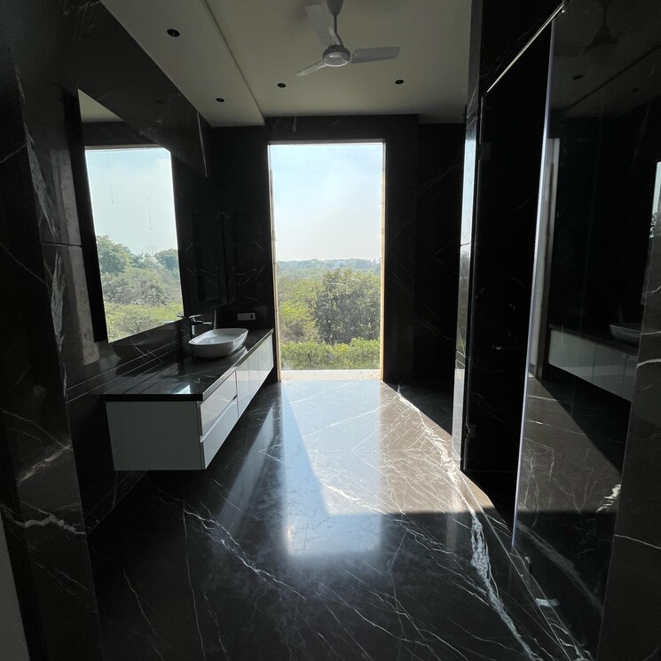 Team Area, dera mandi 6 Bedroom 1 Acre Villa In Dera Mandi Delhi 8144129