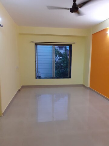 Room in 2 BHK Apartment at Vishwa Durg, Aundh – for Rent