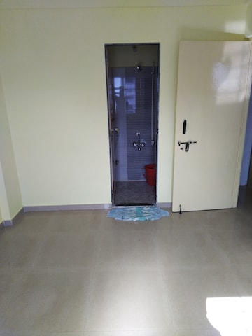 Room in 2 BHK Apartment at Vishwa Durg, Aundh – for Rent