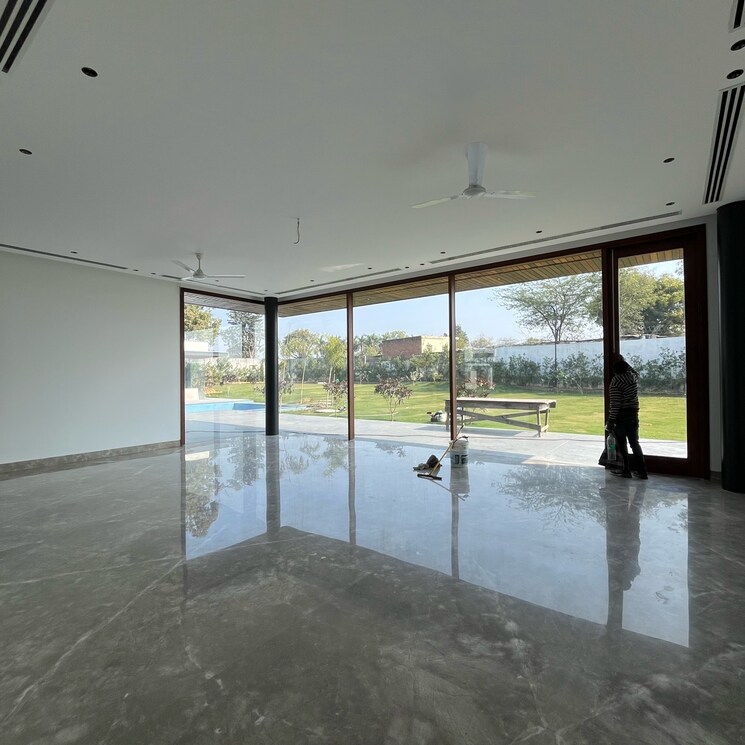 Room, risland-sky-mansion 6 Bedroom 1 Acre Villa In Chattarpur Delhi 8144223