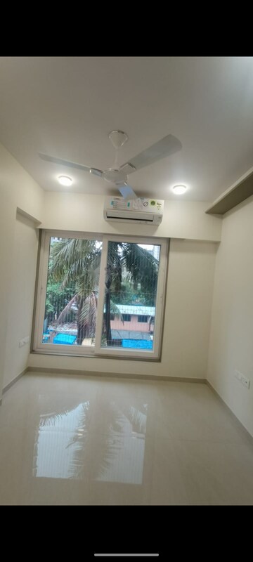 Furnished Amenities in 1 BHK Apartment at Gurukrupa Param, Vikhroli East – for Rent