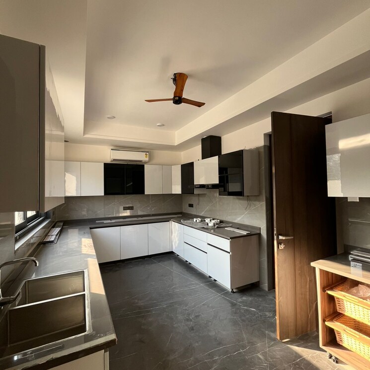 Kitchen, dera mandi 6 Bedroom 10800 Sq.Ft. Villa In Dera Mandi Delhi 8144265