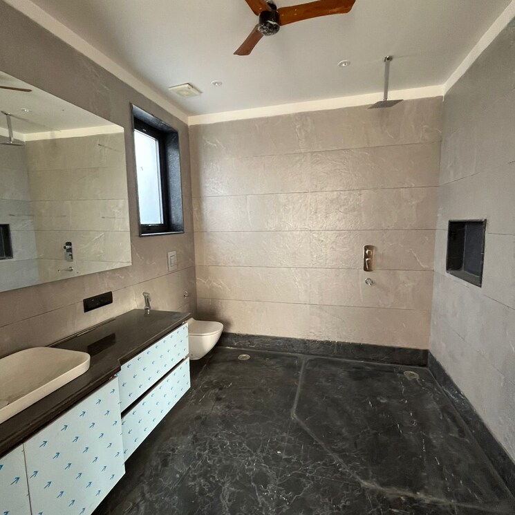 Kitchen, dera mandi 6 Bedroom 10800 Sq.Ft. Villa In Dera Mandi Delhi 8144265