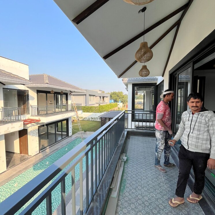 Balcony, dera mandi 6 Bedroom 10800 Sq.Ft. Villa In Dera Mandi Delhi 8144265