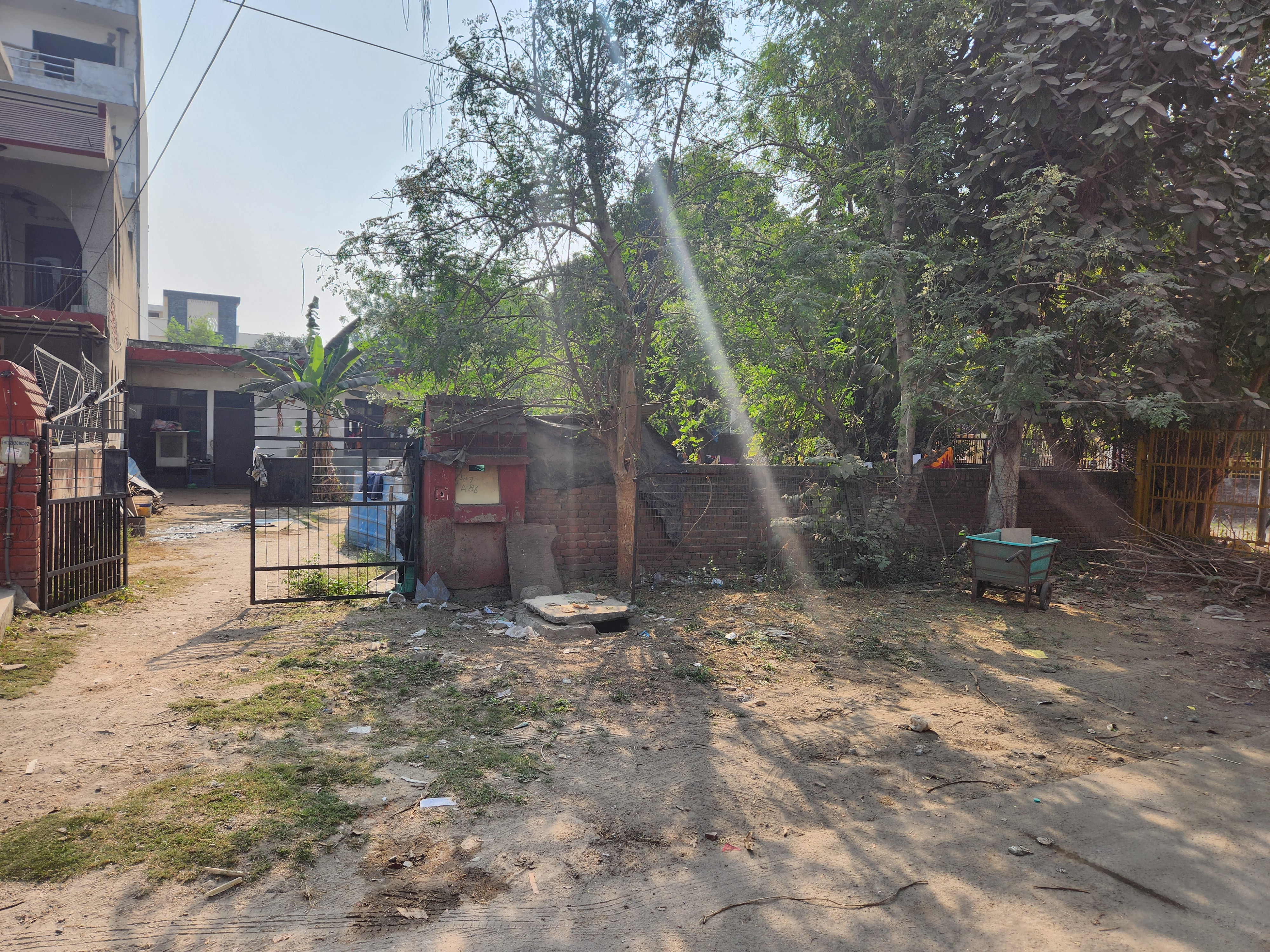 Plot For Sale in Sector 11