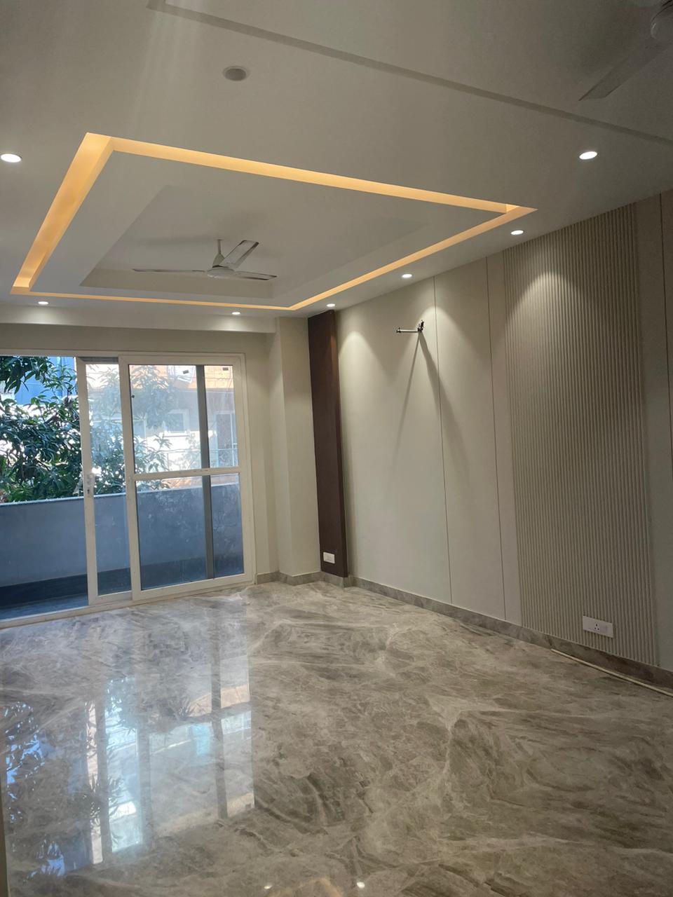 3 BHK + Pooja Room,Servant Room Apartment For Sale in KLJ Greens