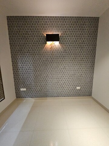 Furnished Amenities in 2 BHK Apartment at Paradise Sai World Empire, Kharghar – for Rent