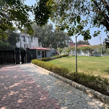 6+ BHK Villa – Exterior View View at Dera Mandi - for Sale