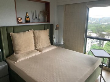 Bedroom in 2.5 BHK Apartment at Kanakia Rainforest, Andheri East – for Rent
