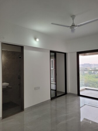 3 BHK Apartment For Rent in Oxy Beaumonde Viman Nagar Pune  8144444